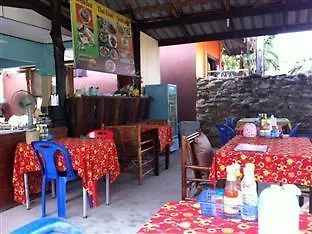Oyo 797 Pink House Bungalow Koh Lanta