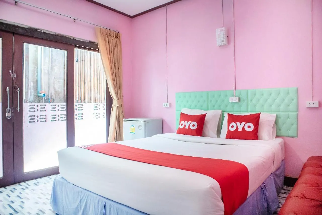 Hotel Oyo 797 Pink House Bungalow Koh Lanta