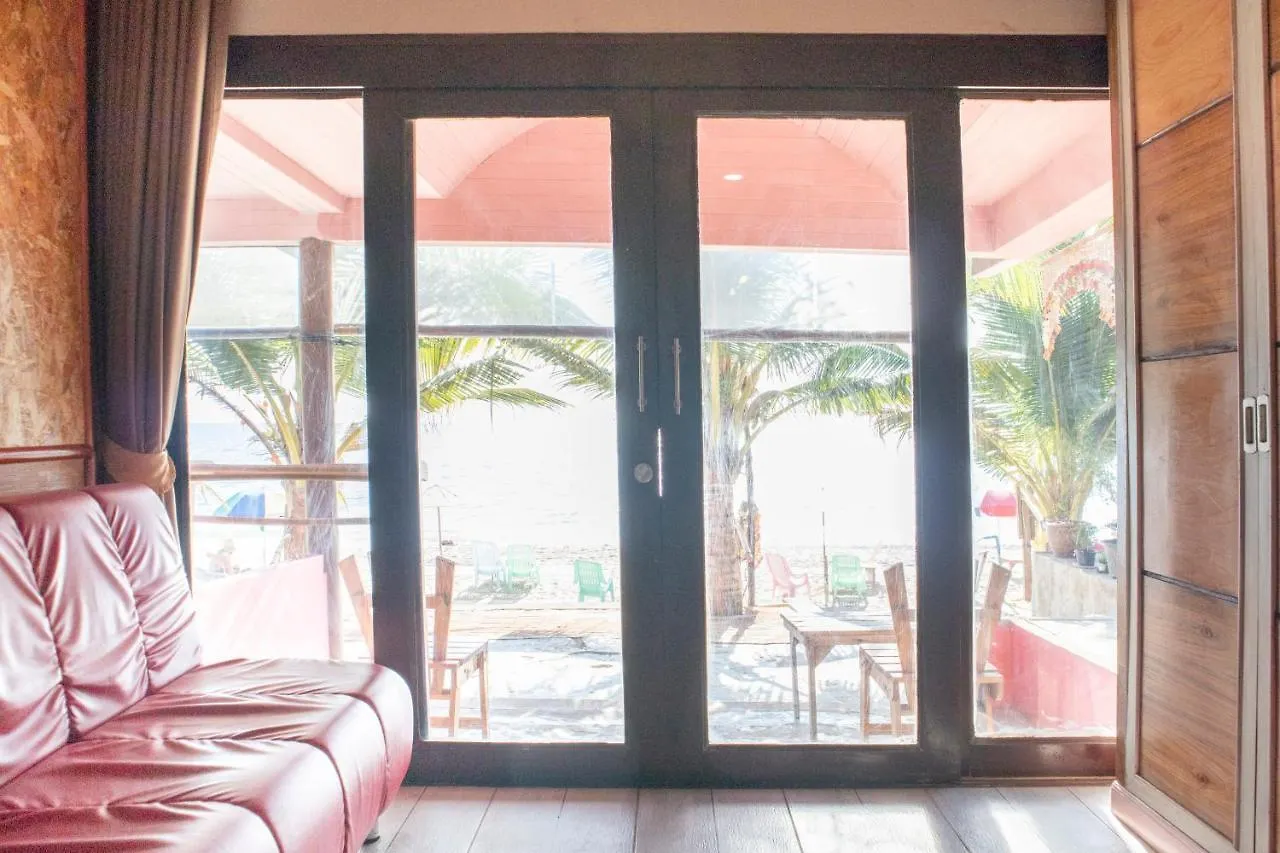 Oyo 797 Pink House Bungalow Koh Lanta 2*,  Thailand