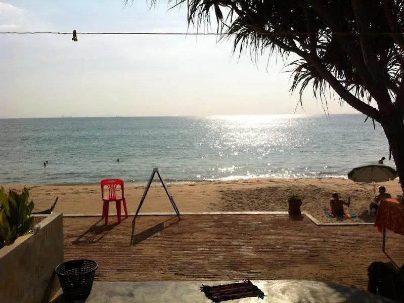 Hotel Oyo 797 Pink House Bungalow Koh Lanta