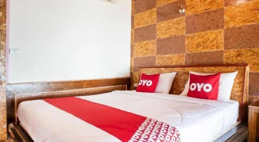 Hotel Oyo 797 Pink House Bungalow Koh Lanta
