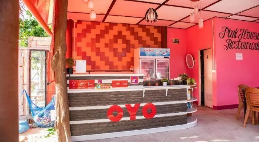 Hotel Oyo 797 Pink House Bungalow Koh Lanta